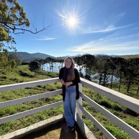 Sabrina, Família em Poços de Caldas
