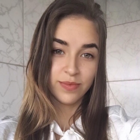 Carina, Babá em Itabuna