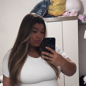 Jasmyn, Babá em Carmo