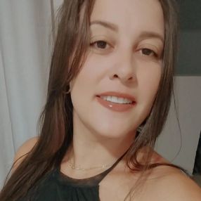 Rayne, Babá em Guarujá
