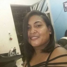 Ednaura Sousa, Babysitter in Paço do Lumiar