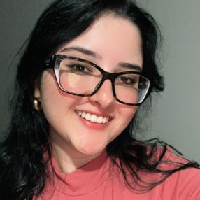 Sabrina, Babá em Camboriú