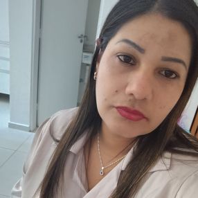 Lilian, Babá em Itanhaém
