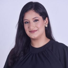 Laryssa, Babysitter in Maceió