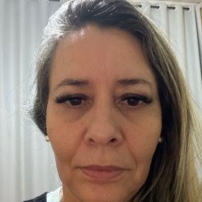 Luciana, Babá em São Pedro