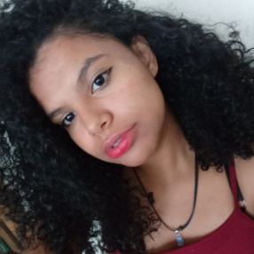 Mariel, Babysitter in União da Vitória
