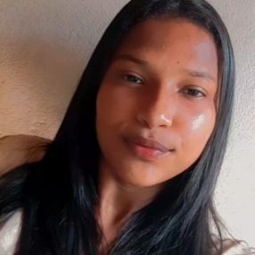 Luana, Babysitter in Benevides