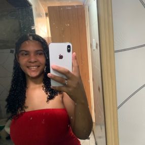 Leidiany alves da, Babá em Castelo