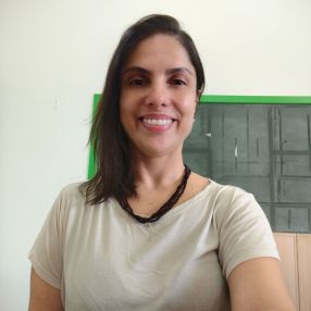 Priscila, Babá em Ilhabela