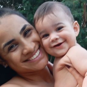 Ariane, Família em Vinhedo