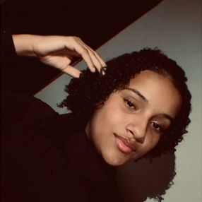 Crislany Oliveira Dos Santos, Babá em Caetité