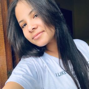 Ana, Babá em Mariana