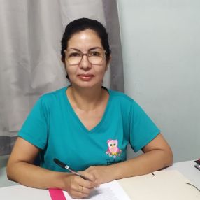 Sandra, Babá em Dourados