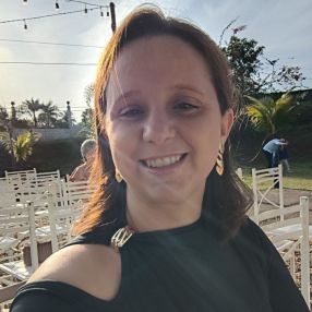 Lais Caroline Campeao, Babá em Piracicaba
