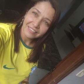 Cristiane, Babá em Cianorte