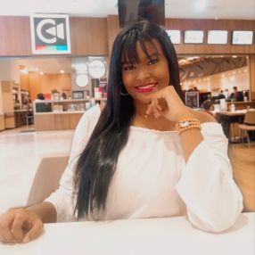 Helena, Babysitter in Duque de Caxias