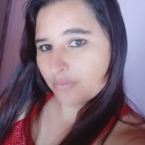 ALINE, Babá em Castro