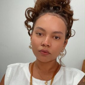 Diana, Babá em Contagem
