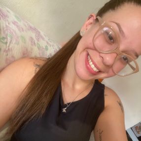 Açucena, Babá em Nova Serrana