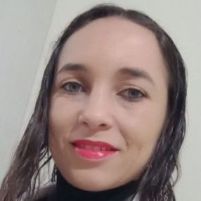 Tatiane, Babá em Apucarana