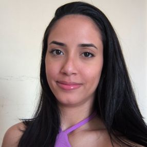Rebecca, Babá em Mesquita