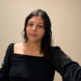 Raissa, Babá em Arroio do Meio