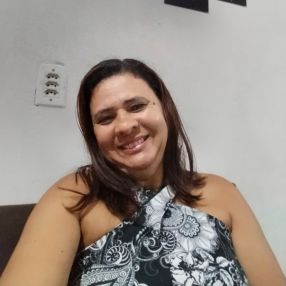 Maria, Babá em Paudalho