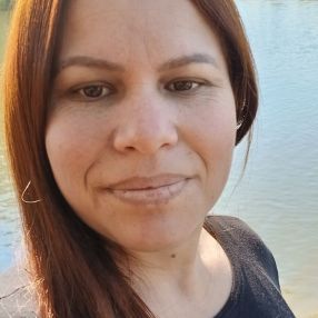 Alessandra, Babá em Campina Grande do Sul