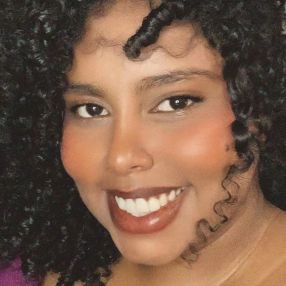 Giullianny, Babá em Concórdia