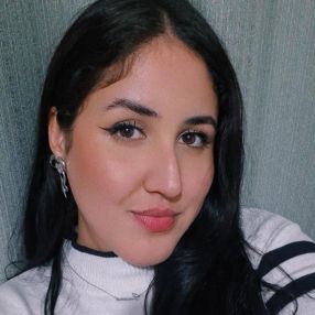 Lauana, Babá em Guaratuba