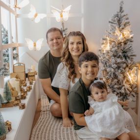 Débora, Família em Dourados