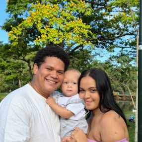 Gabriela Nathaly, Family in Londrina