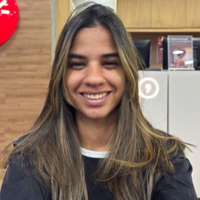 Karen, Babá em Niterói