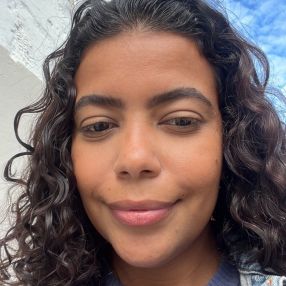 Marina, Babá em Saquarema
