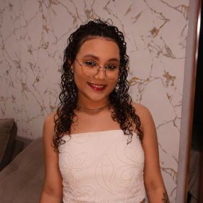 Emily, Babá em Jataí