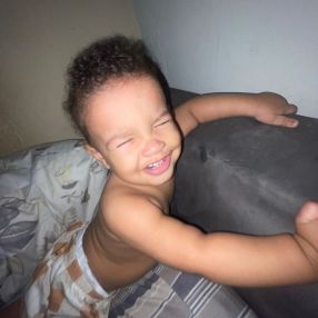 Laiane, Família em Dias d'Ávila
