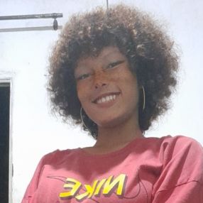 Natieli, Babá em Aracruz