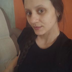 Stephany, Babá em Franca