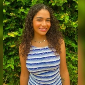 Esther, Babá em Dourados