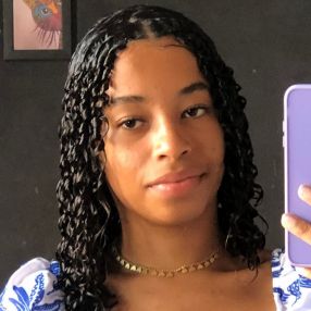 Luara, Babysitter in São José do Rio Pardo