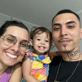 Larissa, Família em Araçatuba
