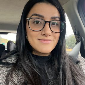 Mônica, Babá em Cotia