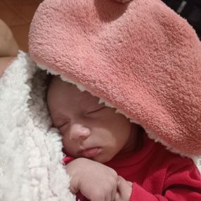 Laila, Família em Cidade Ocidental