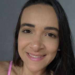 Ana Paula, Babá em Vitória da Conquista