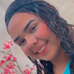 Adna, Babá em Pinhalzinho