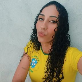 Giovana, Babá em Sarandi