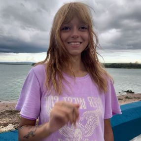 Evelyn, Babá em Dois Córregos