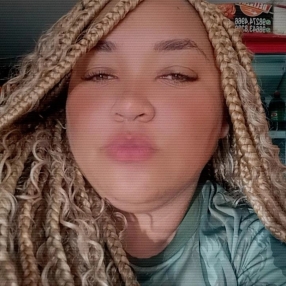 Shaay, Babysitter in Igarassu