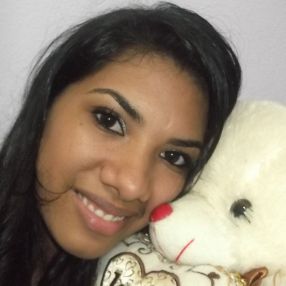Juliene, Babá em Parauapebas