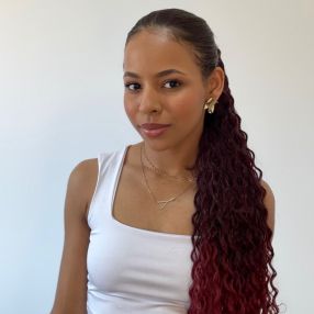 Sunamita, Babá em Várzea Grande